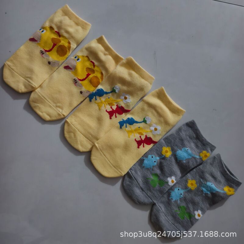 Japanese-Style New Peak Min Cartoon Socks for Women, Cotton Women's Ankle Socks, Cute Anime Cartoon Women's Low-Cut Short Socks