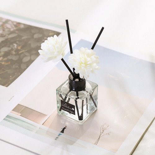 Small square bottle aromatherapy household indoor long-lasting air freshener bedroom fragrance room incense bathroom aromatherapy