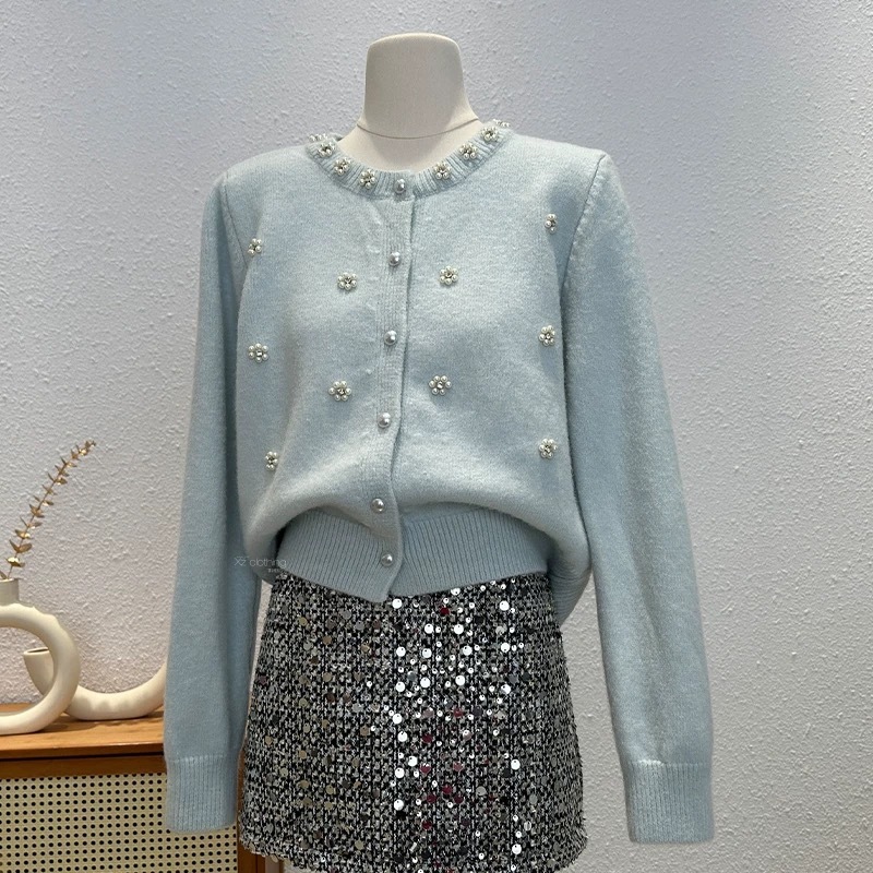 Exquisitely Beaded Design Niche Knitted Cardigan for Women, New Autumn and Winter Style, Elegant and Slimming Sweater Jacket Top