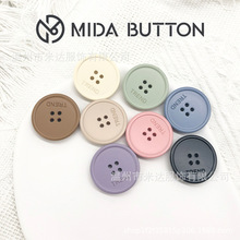 厂家批发彩色喷漆树脂钮扣女士大衣风衣扣西装西服四眼纽扣毛衣扣