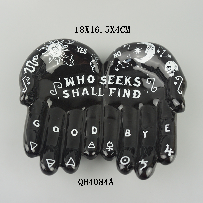 Placa de exhibición de almacenamiento de joyería de Halloween cuidadosamente seleccionada Placa de anillo de joyería de cerámica negra Placa de collar de soporte de joyería de palma de Buda