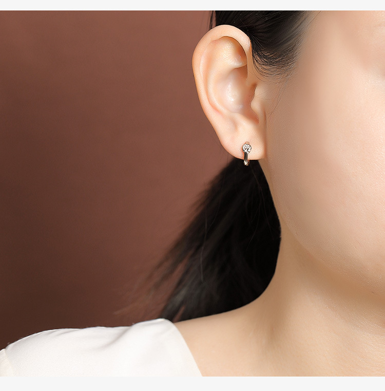 Bông tai bạc S925 mạ vàng hình khóa Như Ý đính đá pha lê — Bạc chi tiết 9