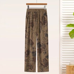 ���b�r�����eŮ�b�����b���eѝ���ӸЕr�У�չ�F���ճ�ͨ�ڿ�