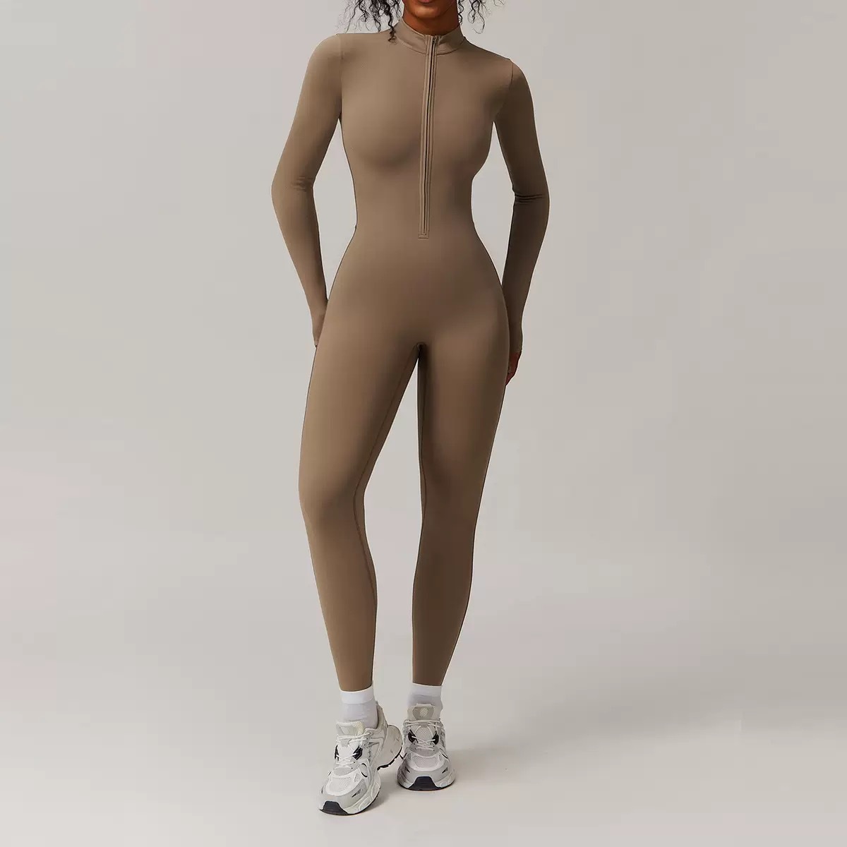 커피색