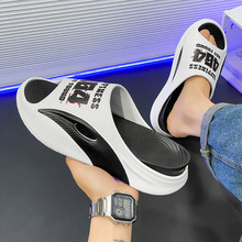 韩版时尚拼色露趾拖鞋个性男士潮款外穿厚底鞋大码EVA透气一字拖