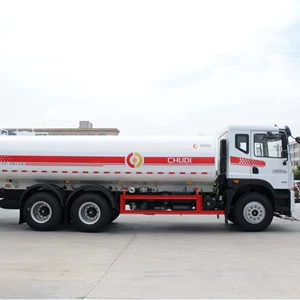 İxrac Milli 6 Dongfeng 20 kubmetrlik su çiləyici, 2-25 kubmetr toz basdırıcı.