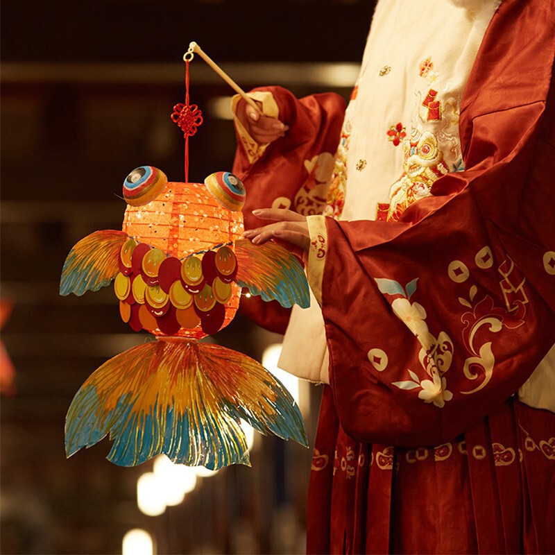 Dragon Boat Festival Lanterns, Chinese Style Goldfish Lanterns, Handmade DIY Material Kits, Portable Glowing Koi Lanterns, Small Goods for Stall Sales