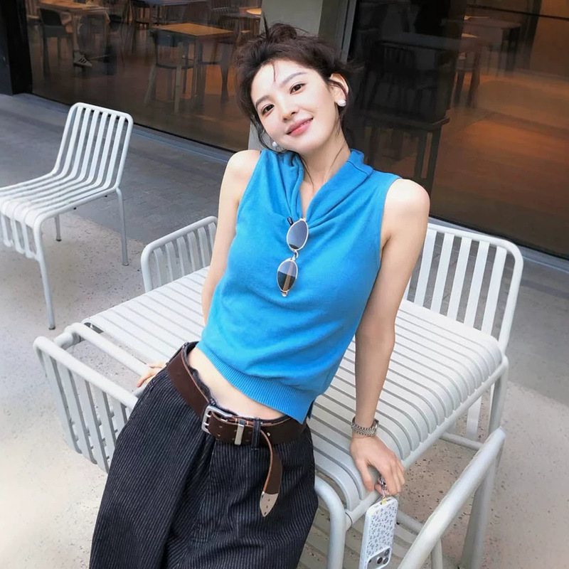 Zhang Ruonan's Same Style Icelandic Blue Sleeveless Knit Top for Women, Summer Korean Casual Versatile Slim-Fit Inner Wear Top Zhang Ruonan's Same Style Icelandic Blue Sleeveless Knit Top for Women, Summer Korean Casual Versatile Slim-Fit Inner Wear Top