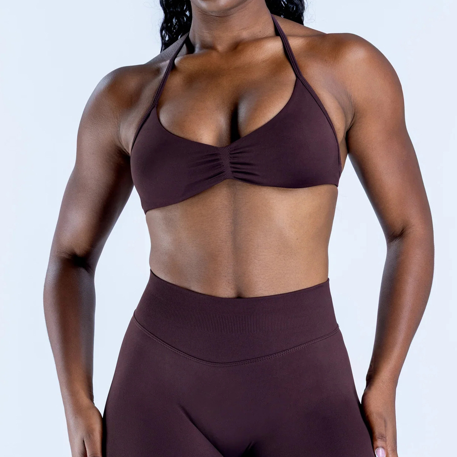 Conjunto DF Amazon pantalones cortos explosivos sujetador pequeño alto elástico superfino nailon halter cuello hermoso chaleco deportivo trasero