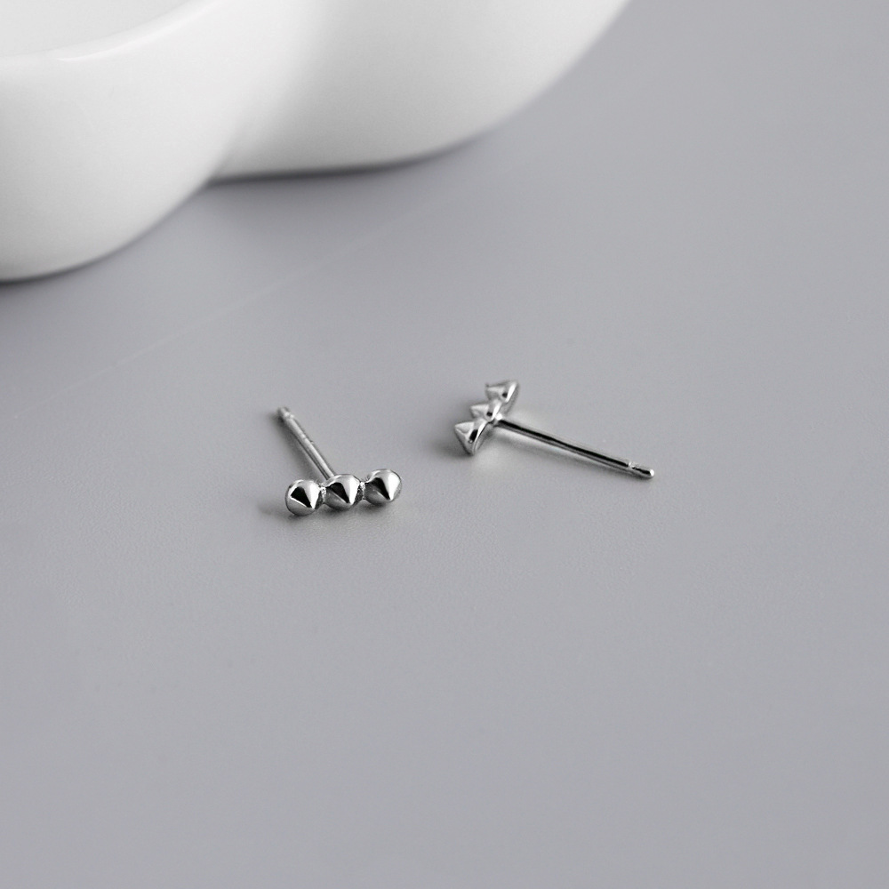 1 Pair Simple Style Geometric Plating Sterling Silver 18k Gold Plated White Gold Plated Ear Studs display picture 7