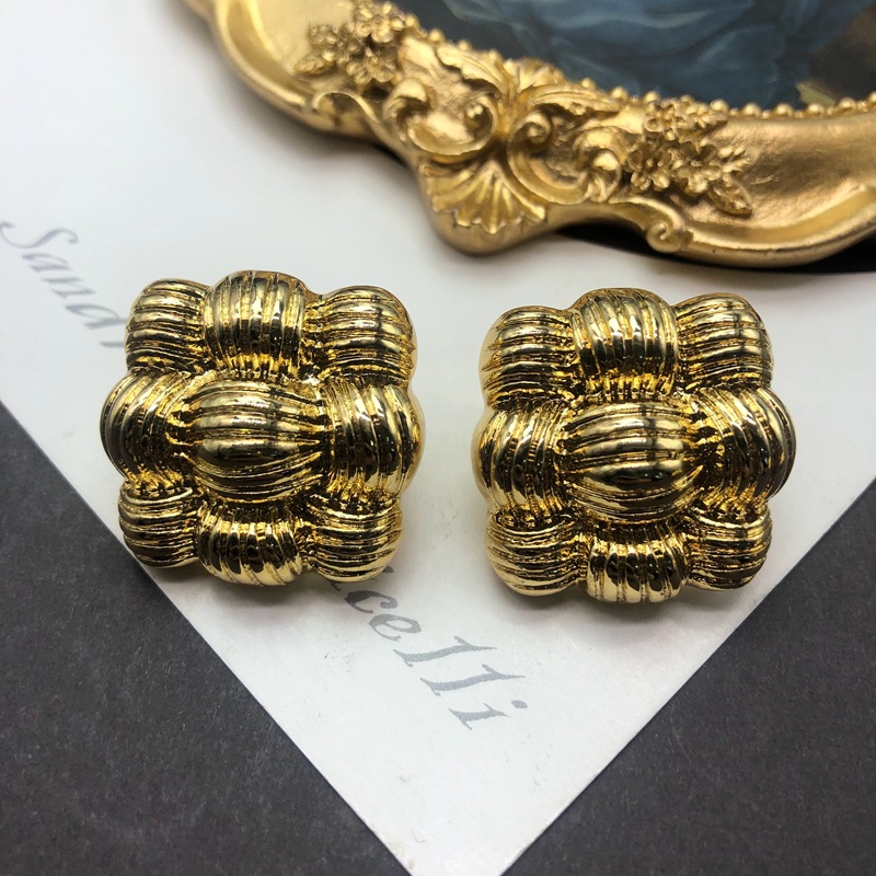 Geometric Pattern 1 Pair Retro Geometric Plating Alloy Ear Studs