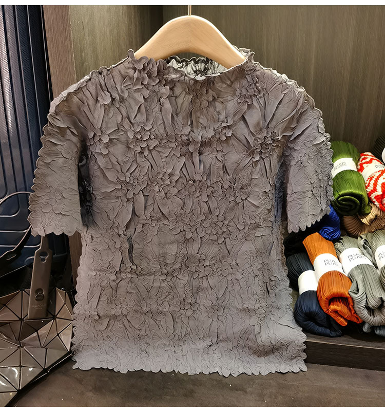 Áo thun nữ tay ngắn cổ tròn chất liệu cotton dập nổi hoa văn nổi cao cấp — Màu đen, Màu đào, Màu trắng, Màu xám chi tiết 16