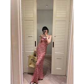 微醺朗姆 蕾丝撞色碎花吊带长款连衣裙女夏修身显裙子