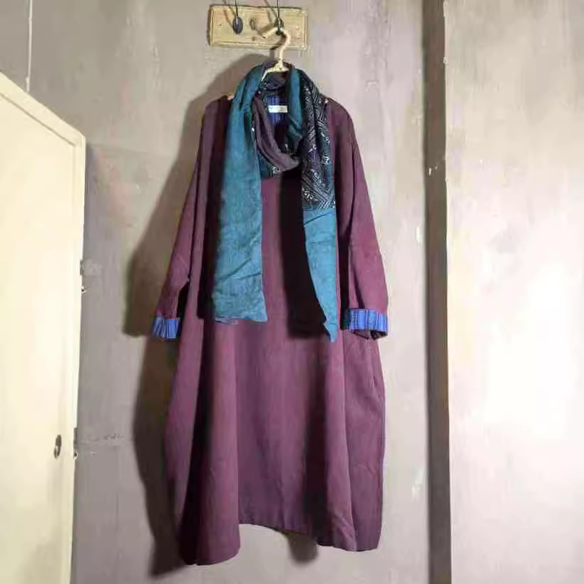 Genuine design autumn retro ethnic dress