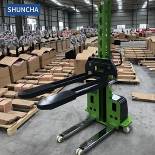Manufacturer Wholesale 0.5-Ton Self-Lifting Semi-Electric Stacker Forklift Semi-Electric Transport Truck