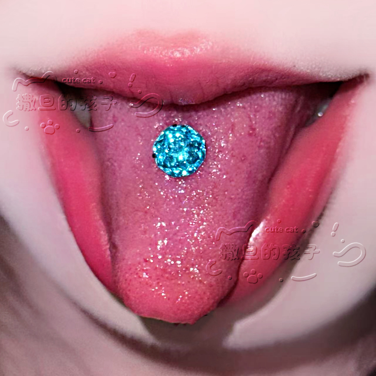 16G labret stud size and finish detail