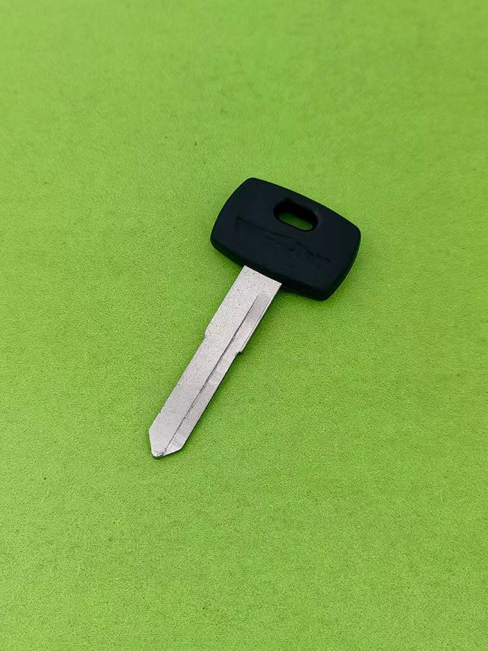 Suitable for Honda Black Widow Shadow 400/750 Shadow Vt400/750 Key Blank/Handle
