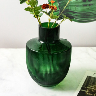 ܫ�Ͼ�����Gɫˮ�ز�����ƿ�Q�y���s�廨ƿ�r��ˮ��ֲ���b[��