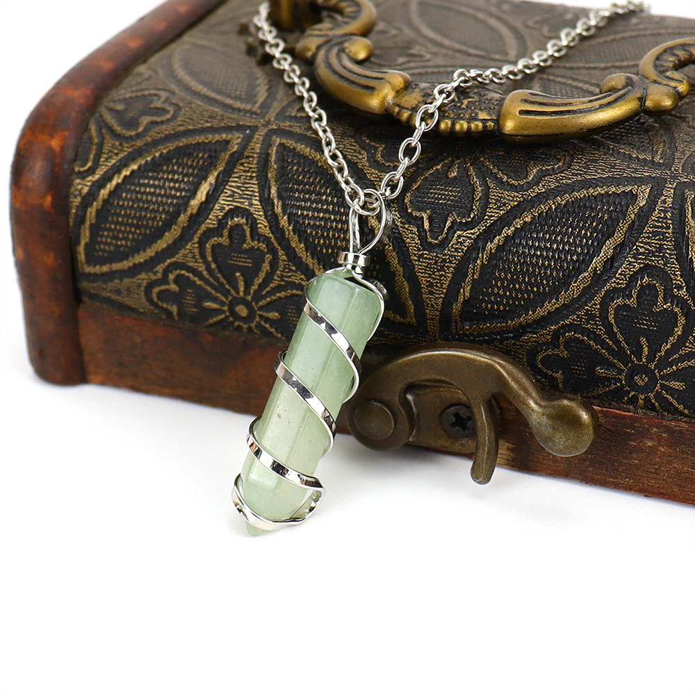 20g Weight Pendant Necklace Classification 1 Piece Quantity Daily Occasion natural stone Material Spiral Stripe Pattern Women'S Gender Knitting Design Streetwear Style 1 Piece Streetwear Spiral Stripe Natural Stone Knitting Pendant Necklace 1