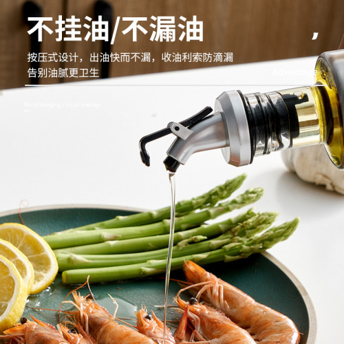 Home Use Stainlesss Steel Oil Bottle with Anti-Leak Glass Lid, Soy Sauce and Vinegar Jar Set