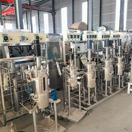 储罐;真空干燥机;反应釜