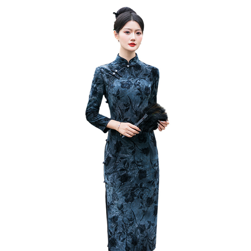 Velvet cheongsam