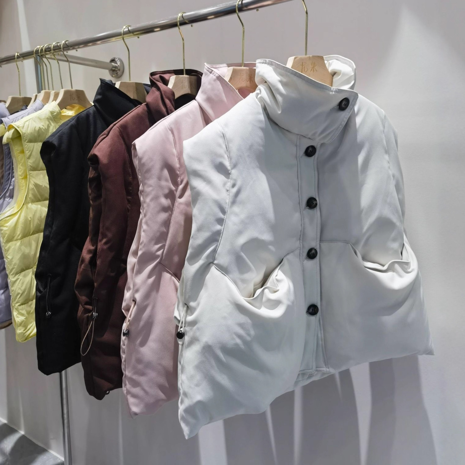 hmqViviiyNSAyin9Wuaet0QxE9Cp53vM18pw