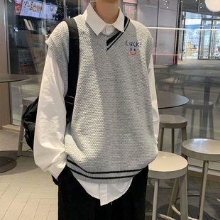 V-neck sweater vest men's spring and autumn Korean style trendy loose vest top ins Hong Kong style autumn lazy style sweater