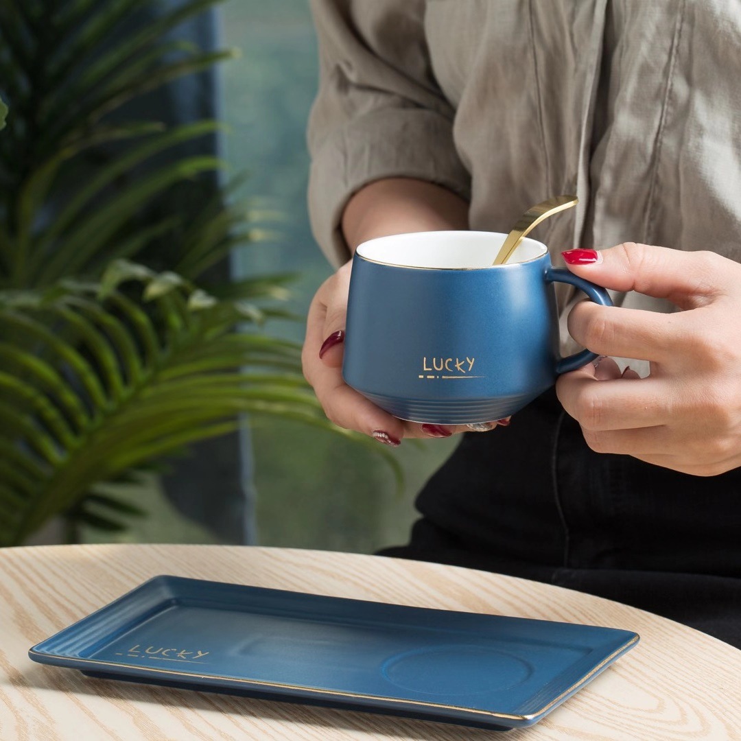 Estilo nórdico regalo taza y platillo traje tarde té taza de café con bandeja cuchara taza de agua retro simple taza