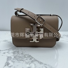 TBの新型の本革の女性のカバンの経典の百合のbricsのチェーンの豆腐はレイシの紋様の牛革の肩を包んで斜めに包んで高版を包みます。