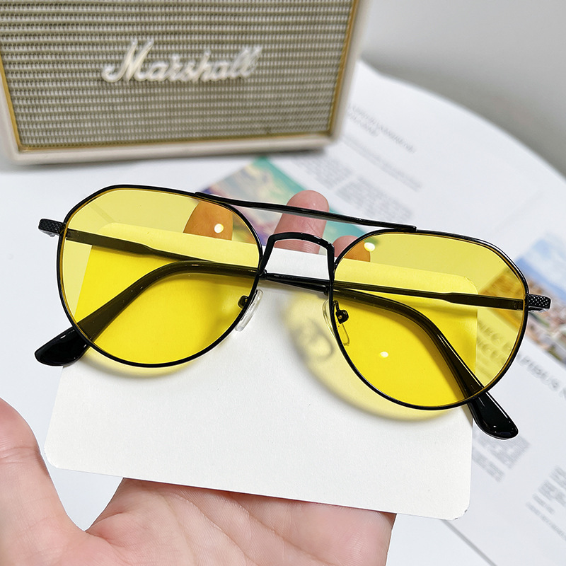 Same item Ocean Hip hop glasses fashion Simplicity Ellipse Sunglasses personality Double beam Metal Sunglasses