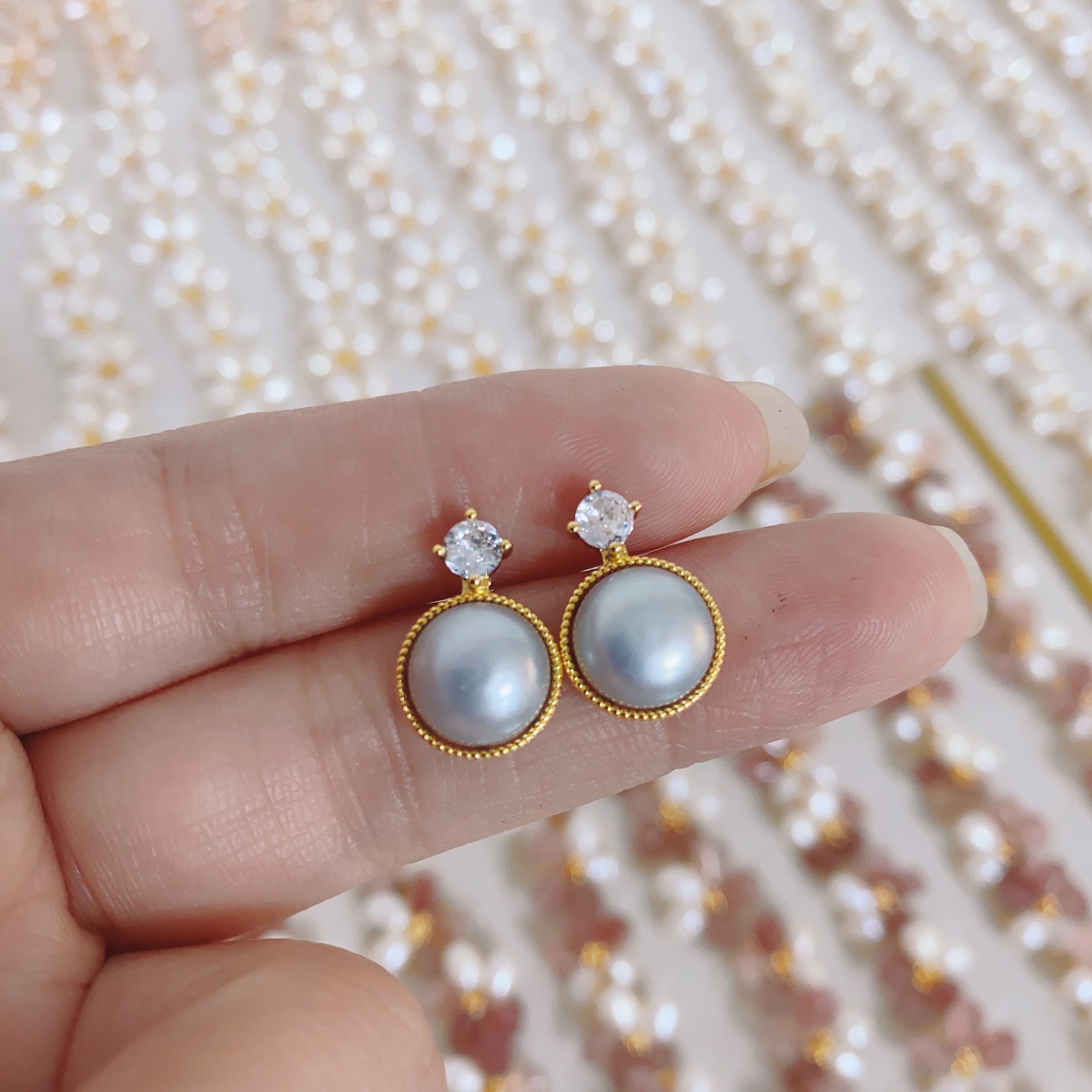 C4017A 골드 그레이 펄