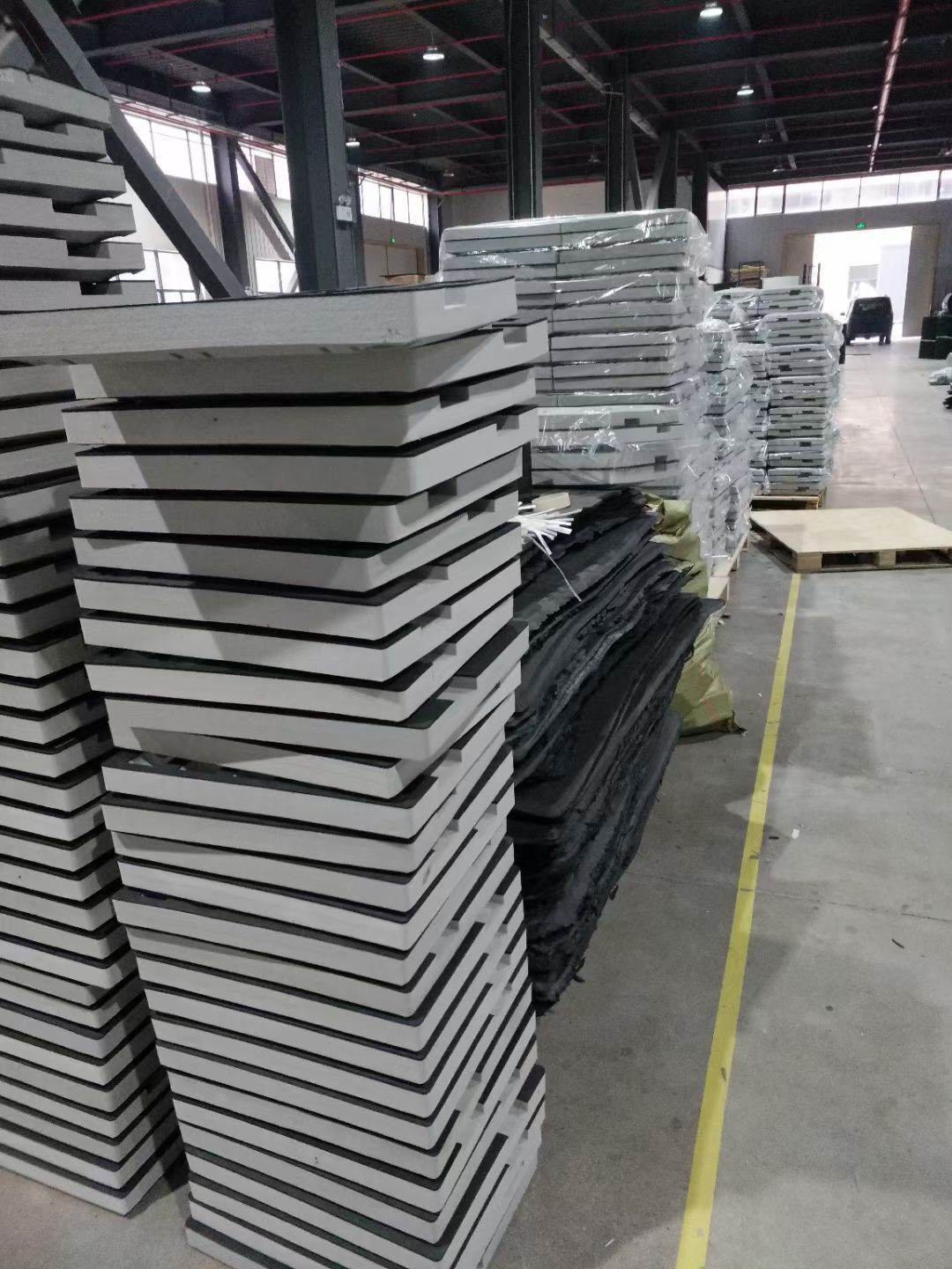 厂家供应黑色EVA雕刻成型包装零部件泡沫/黑色硬泡沫EVA雕刻成型