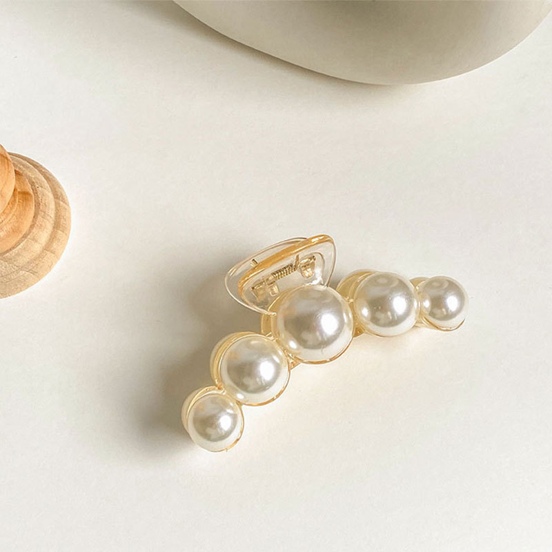 Simple Style Geometric Artificial Pearl Handmade Hair Claws 1 Piece display picture 9
