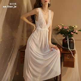 睡裙;睡袍、浴袍;女士家居服