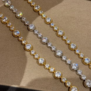 Small sophisticated universal bracelet, light luxury style 3