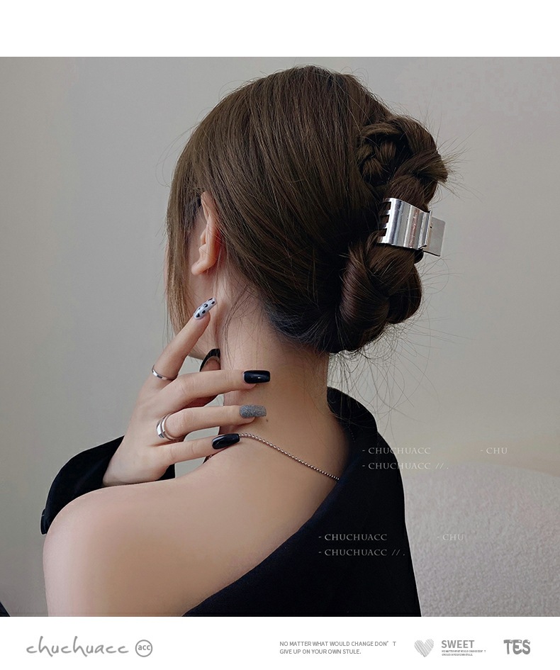 high ponytail grip