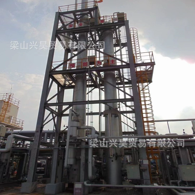 Малогабаритное оборудование для сжижения СПГ на базе компрессора для сбора болотного газа, установки для удаления ртути и смешанного холодильного агрегата на базе погрузочной платформы