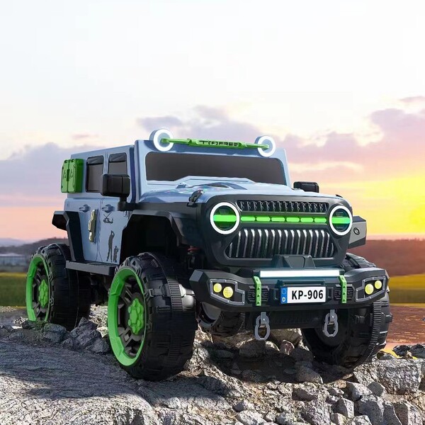 Electric electric car on four wheels