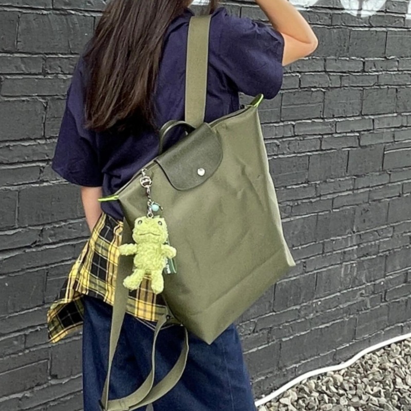 New shoulder bag forest green