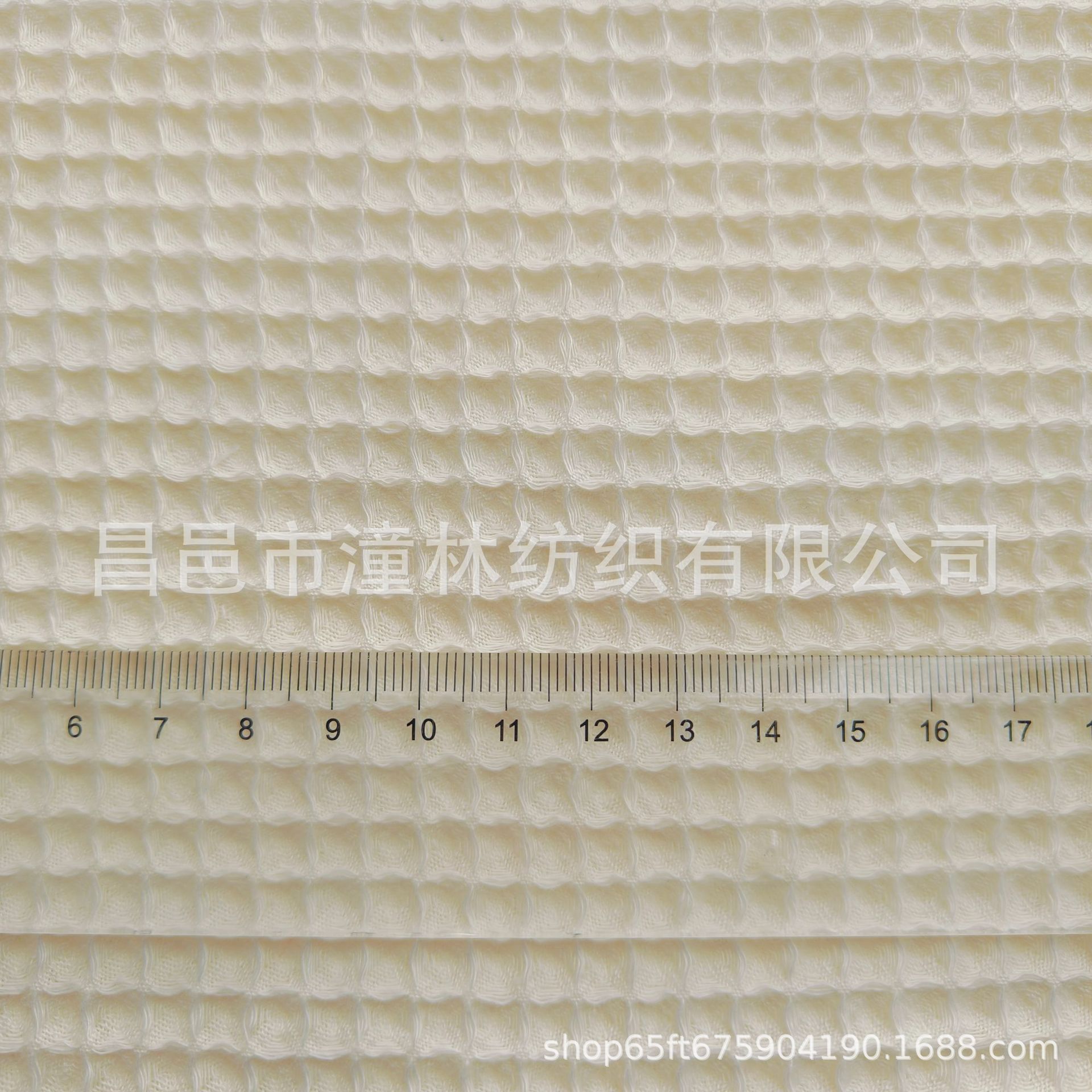 现货供应涤棉6535 210g270g华夫格蜂巢布 用于床品 箱包 床垫面料
