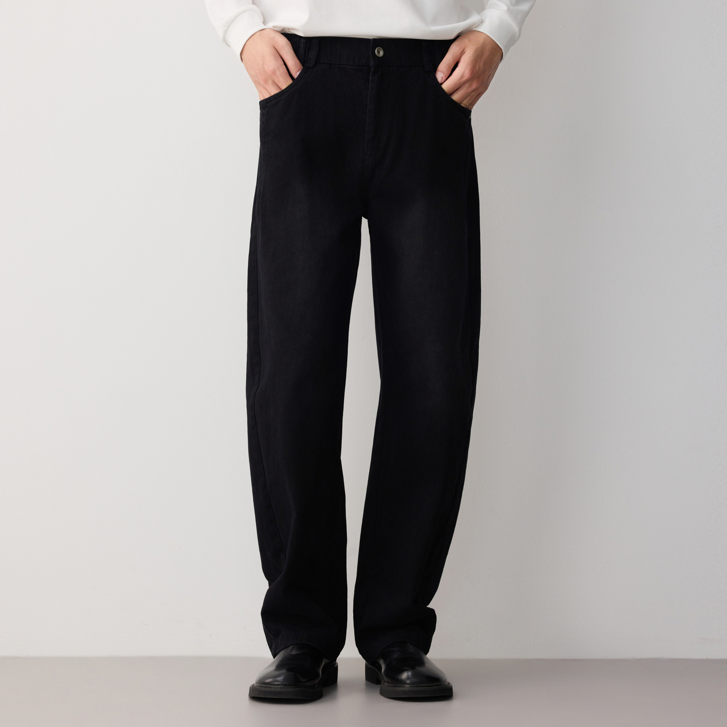 Quần jean nam ống rộng phong cách đường phố, chất liệu cotton, hiệu ứng làm cũ — đen