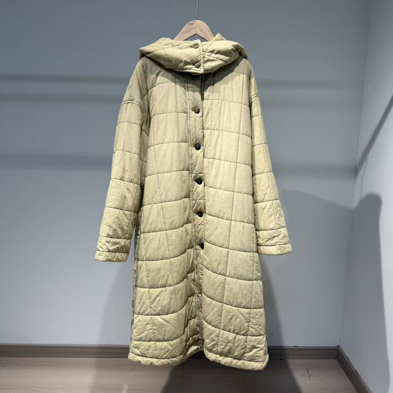 双十一福利特价2410721忆古朴拙长绒棉正方格棉休闲戴帽长棉衣