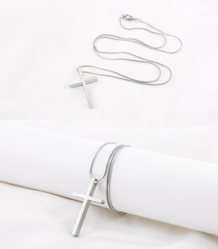 Einfacher Stil Kreuzen Titan Stahl Polieren Halskette Mit Anhänger 1 Stück display picture 1