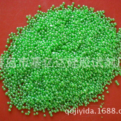 供应彩色硅胶 香味硅胶干燥剂 2-4mm吸附用彩色香味硅胶厂家