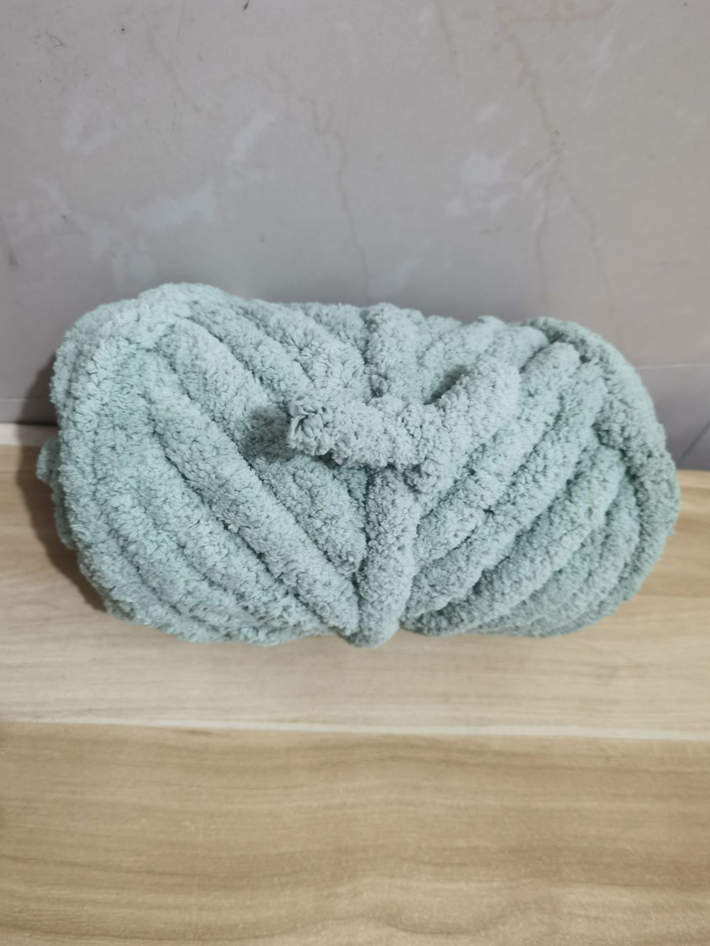 Amazon DIY manta de chenilla sub-hilo grueso hilo de lana de Islandia lana gruesa tejida a mano cojín almohada animal nido