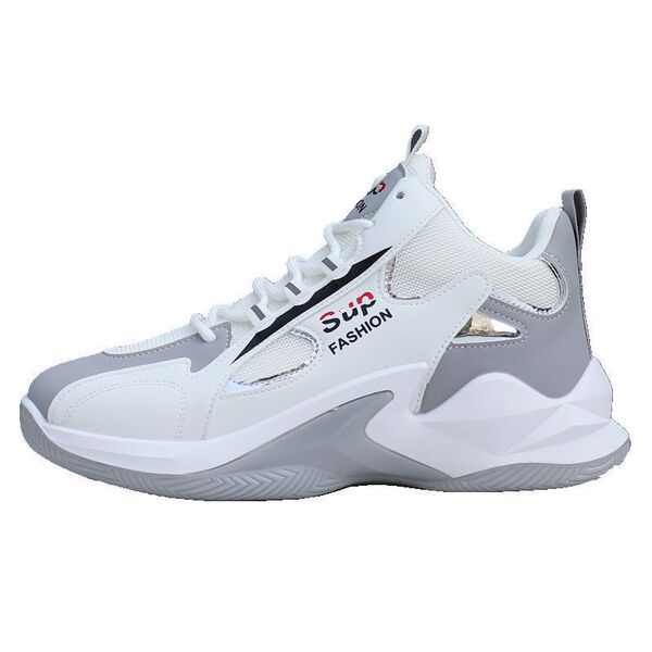 Demi-season breathable shoes