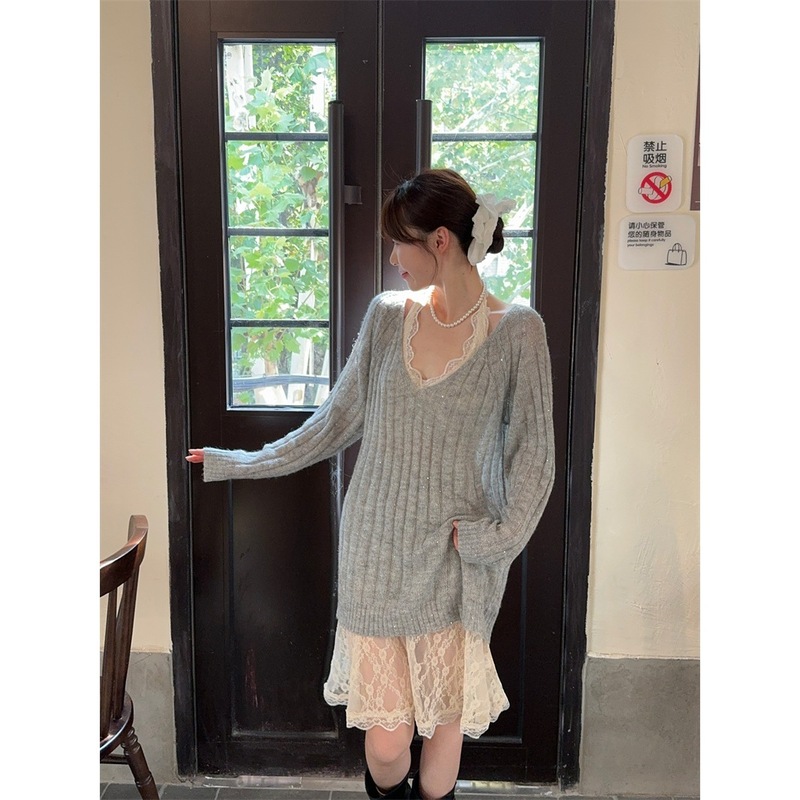 实拍~甜辣妹V领宽松休闲叠穿软糯套头毛衣女2025秋季时尚百搭上衣|undefined