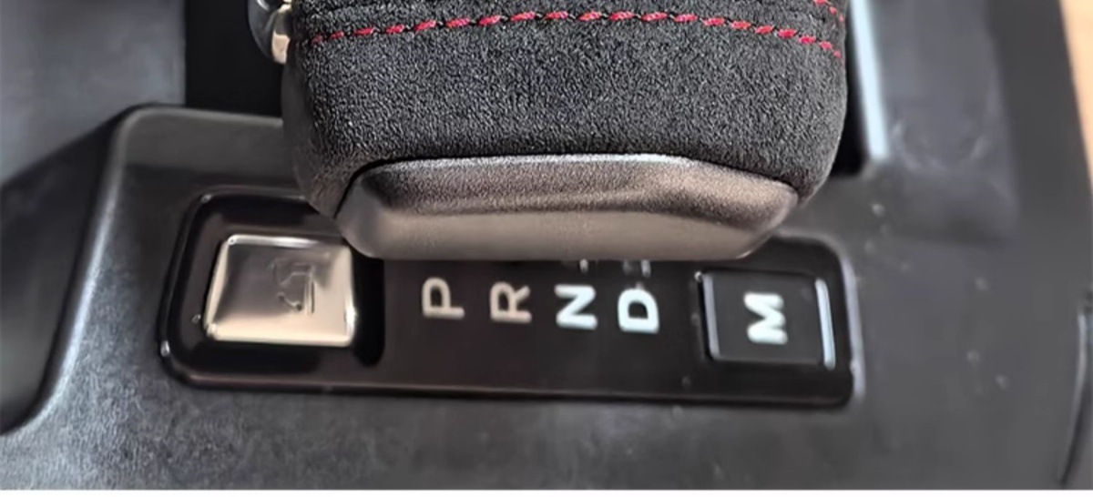 22-25 Raptor Gear Shift Knob Cover Suitable for Ford F-150 Suede Gear Shift Cover Interior Modification