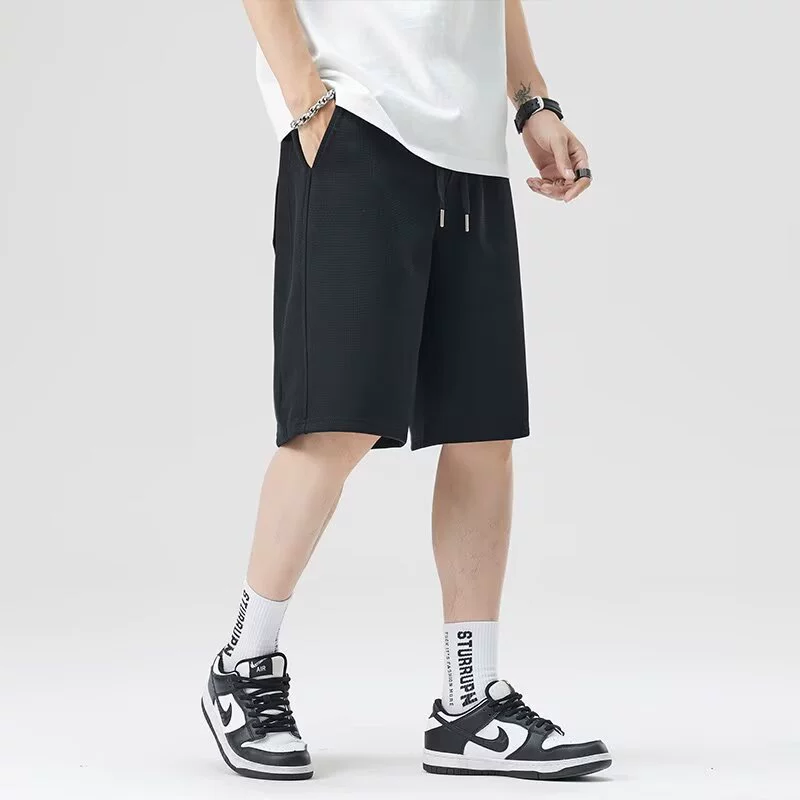 Новые летние мужские повседневные шорты, тонкие спортивные беговые модные мужские брюки с пятью точками, модная брендовая свободная верхняя одежда, средние брюки
